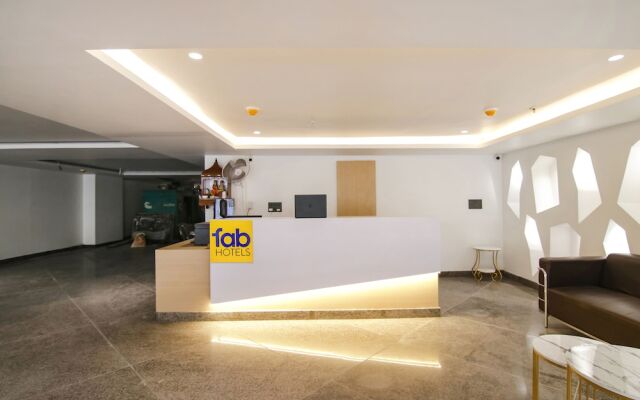 FabHotel Greysky