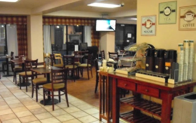 Holiday Inn Express Erwin I-181/i-26