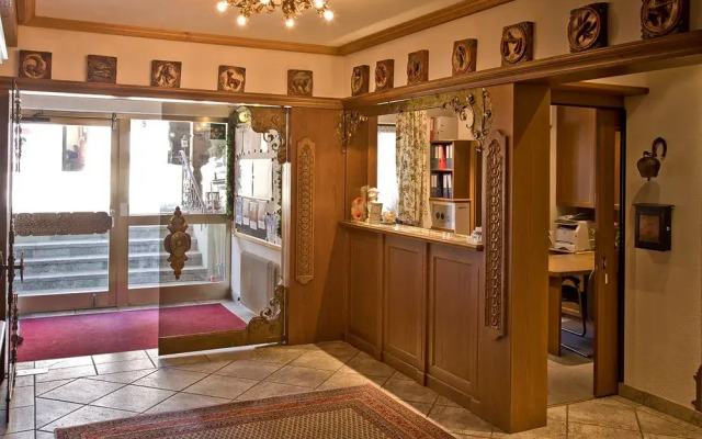 Hotel & Chalet Bellevue