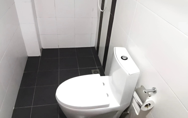 Super OYO 156 YP Boutique Hotel