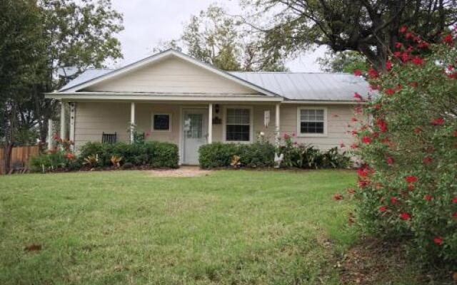 The Guest House on College Street