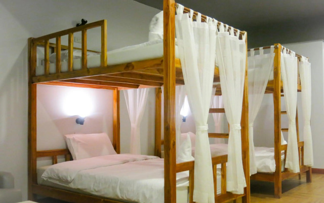 Metro Pratunam Boutique Hotel