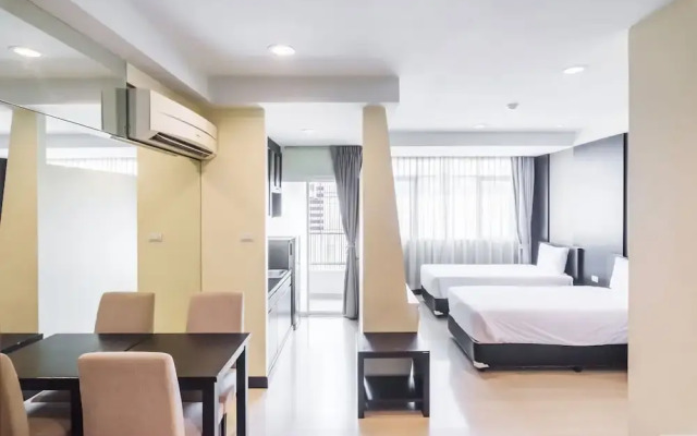 The Lavish Residence by Favstay