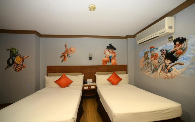 Golden Pine Hotel
