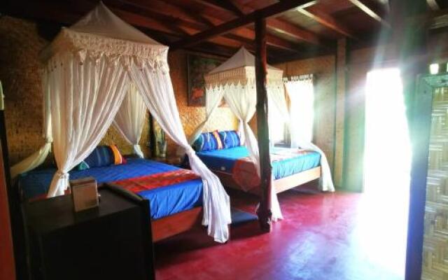 Kampung Meno Bungalows