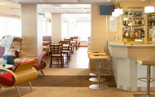 ibis Styles Annecy Gare Centre
