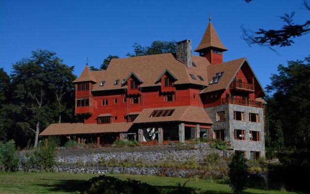 Petrohue Lodge