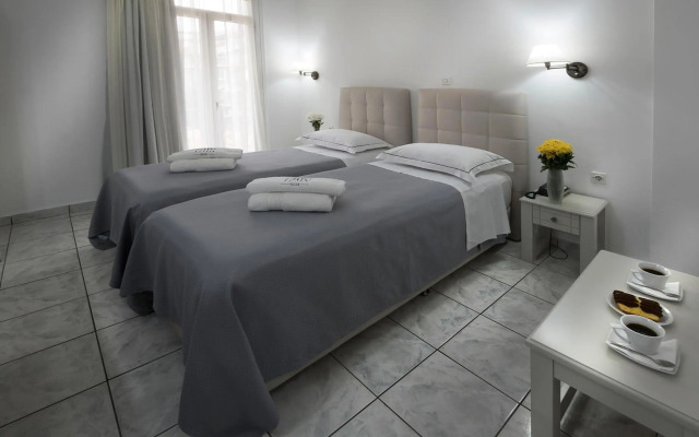 Carolina Hotel