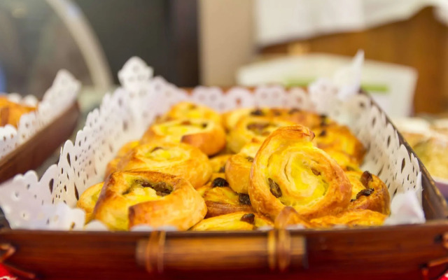 Bucharest Unirii Square