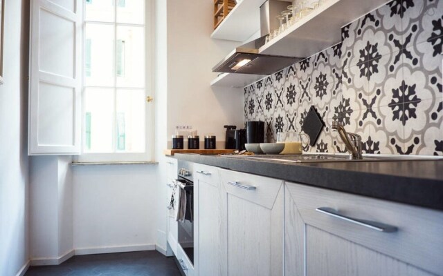 Big and Bright Flat in the Heart of Trastevere