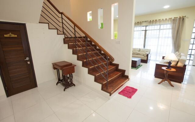 Natol Homestay - Sydney Batu Kawa MJC New Townships