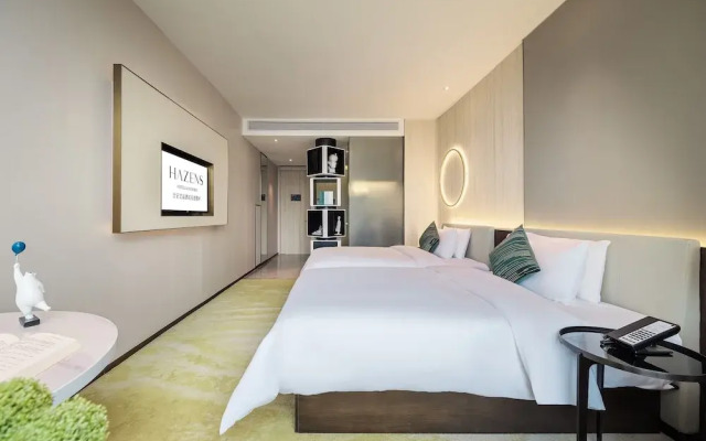 Hazens Hotel (Chengdu Chunxi Road, Tianfu Square)