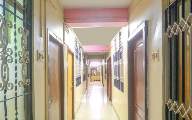 New Adyar Guest House by OYO