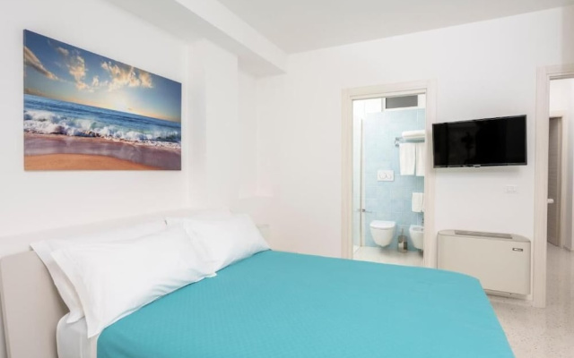 Perle Marine Suite Apartments