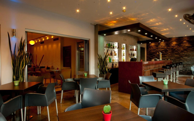 Pyramos Hotel