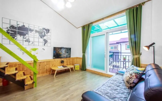 Dreaming Garret Pension