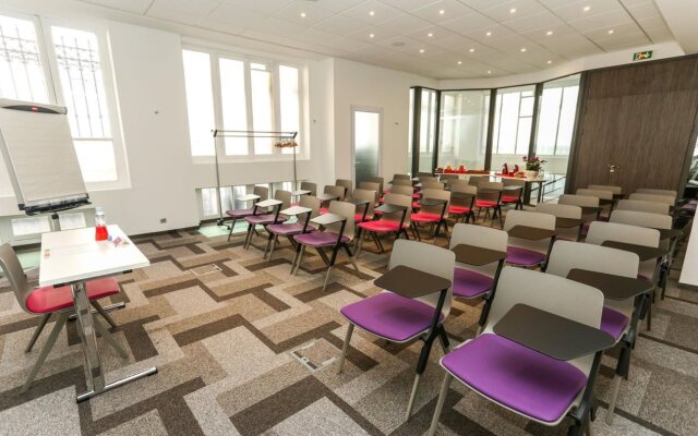 Hotel Le Rocroy