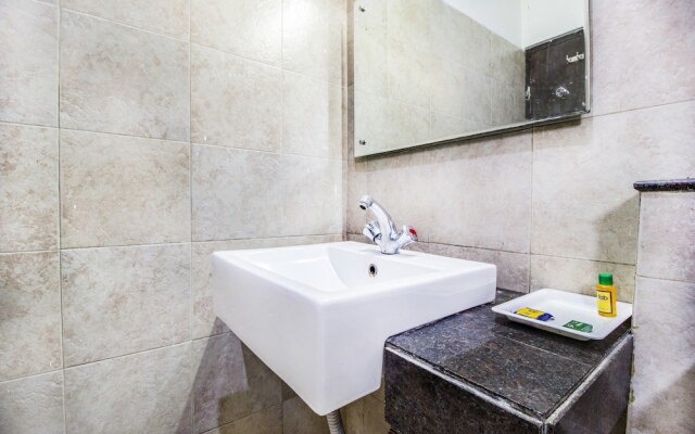 FabHotel Nest Inn Gomti Nagar