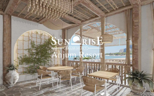 SUNRISE Anjum Resort