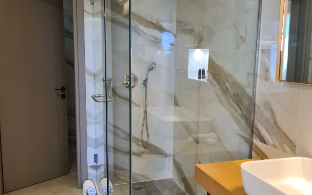 Celestial All Suites