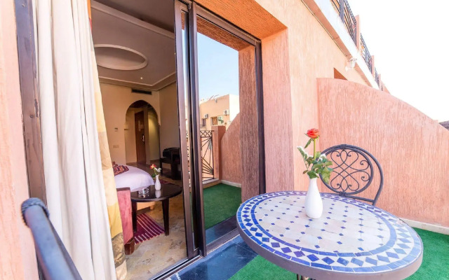 Hôtel Les Trois Palmiers