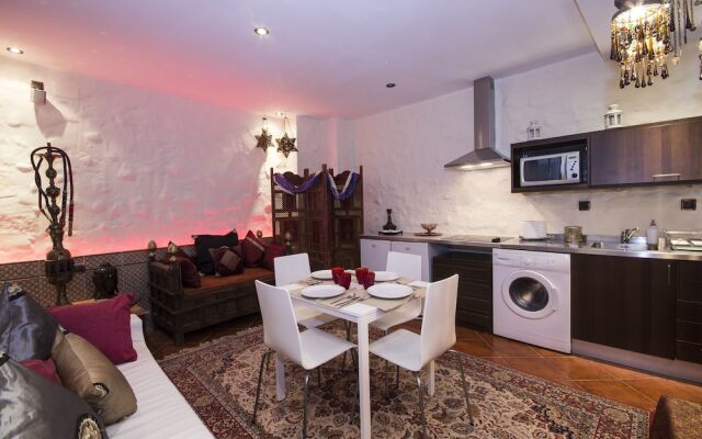 Alaia Holidays Apartments And Suite Caballero De Gracia