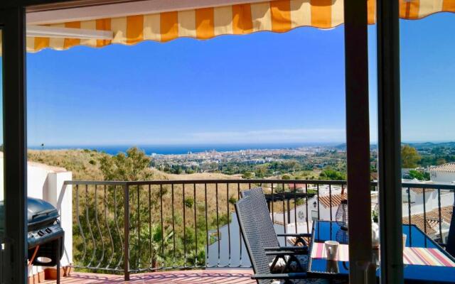 Amazing Views Duplex Apartment El Portòn de Mijas