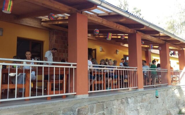 Restaurace a penzion Blučina