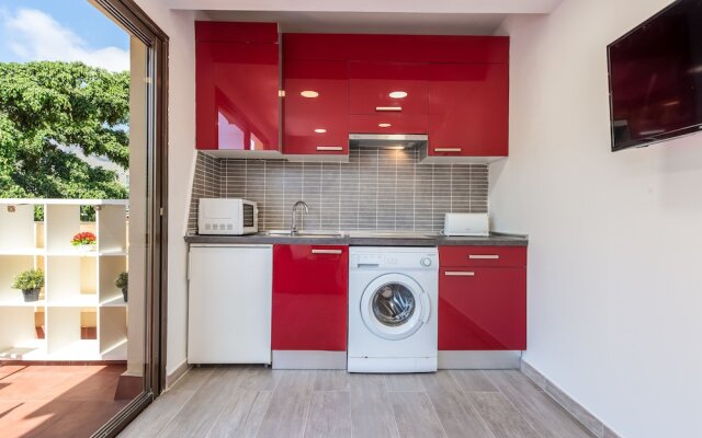 G30. Playa Fanabe, Comfortable Apartment, Wifi, Swimming Pool!