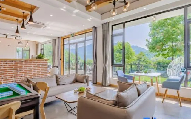 Wuji Fine•Mogan Mountain resort hotel