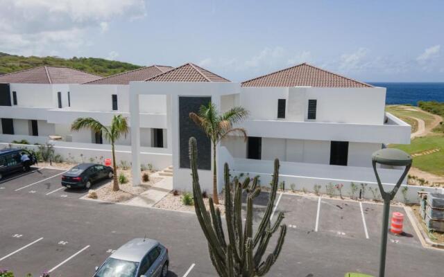 The Reef 28 Blue Bay Curacao