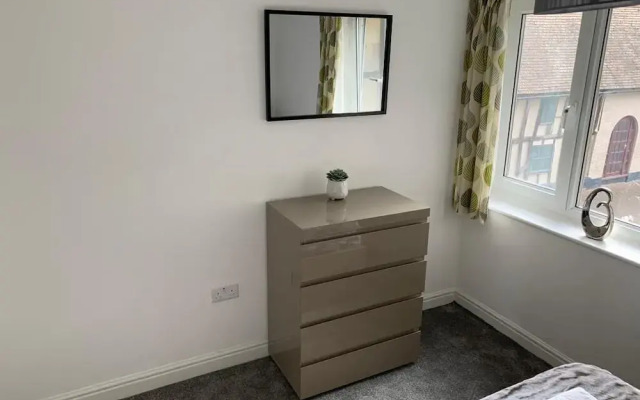 Rivercourt FLAT 5