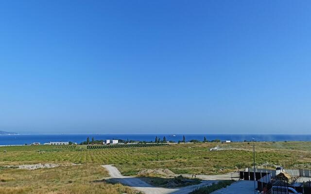 Апартаменты на улице Мурата Ахеджака 21