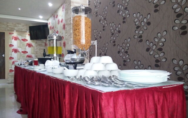 Hotel Eastern Plaza
