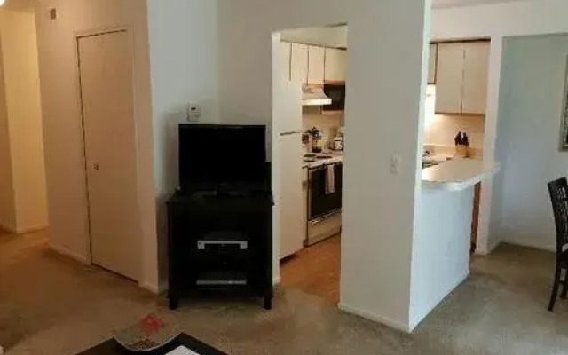 River Oaks Apartments