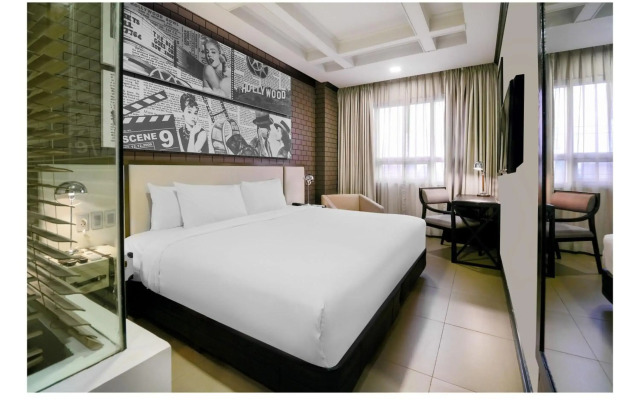 Summit Hotel Magnolia