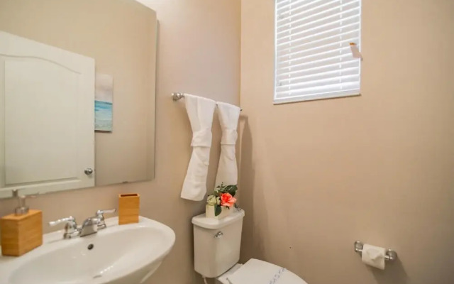 5133 Compass Bay