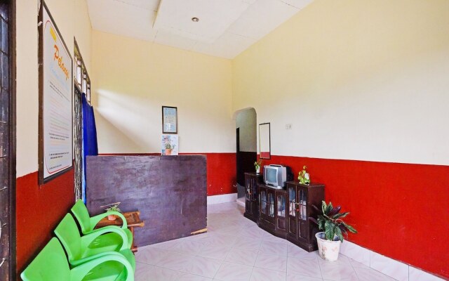 OYO 90977 Wisma Pelangi Palopo