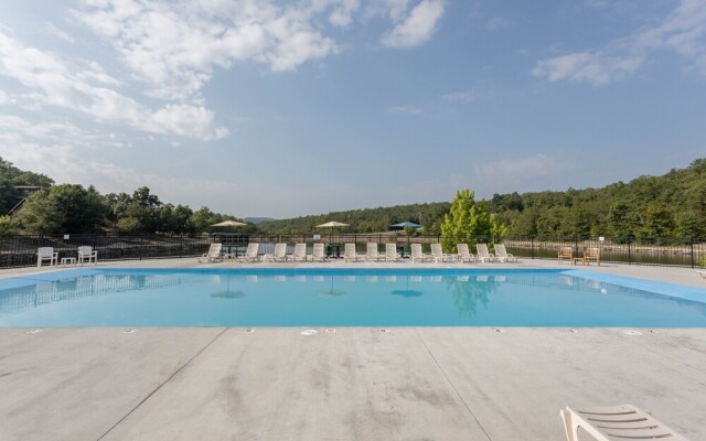 Fairway To Heaven 3 Bedroom Condo by RedAwning