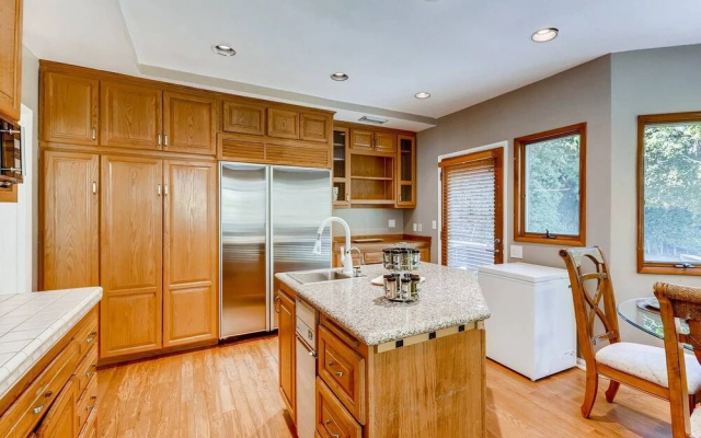 Amazing Quiet & Serene West Hollywood 5 Bedroom House Near Everything! (K1)