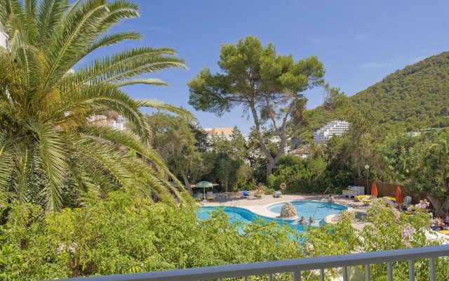 Apartamentos Cala LLonga Playa Ibiza