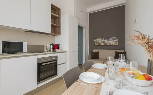Spinoza - Modern 1 br With Balcony Steps From Piola