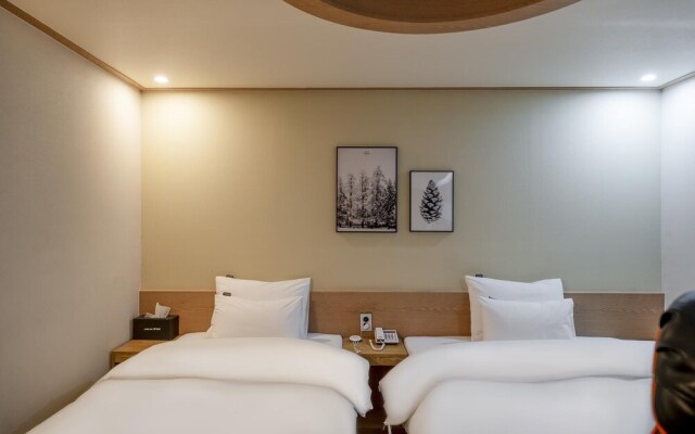 Hotel XYM