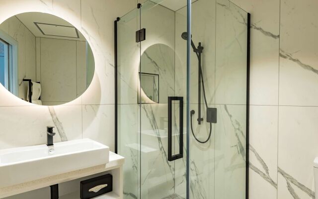 Legacy Airedale Hotel Auckland