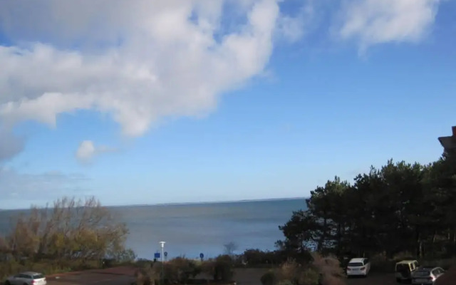 Holiday Apartment B in Haus Seewind