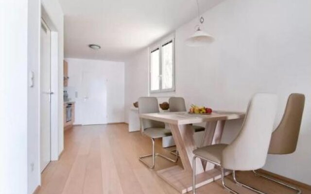 cosy apartment in the Viennese Gasometer