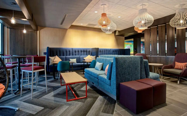 Tru by Hilton Manassas