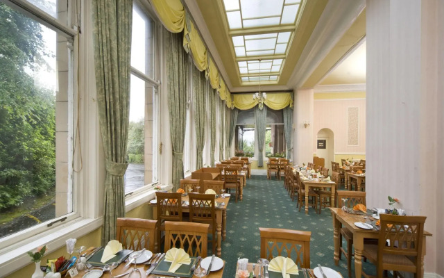 The Glenburn Hotel