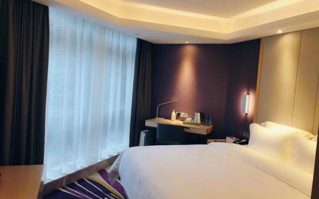 Lavande Hotels Chongqing Jiangbei International Airport Center
