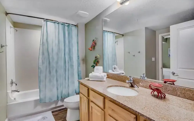 Grandview East 1002